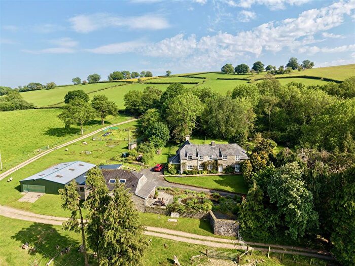 4 Bedroom Country House For Sale In Crickadarn, Buith Wells, LD2