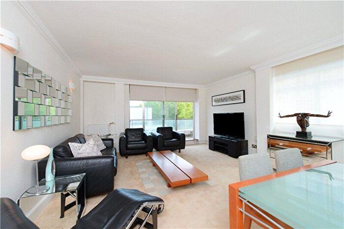 3 Bedroom Flat For Sale In Century Court, Grove End Road, NW8