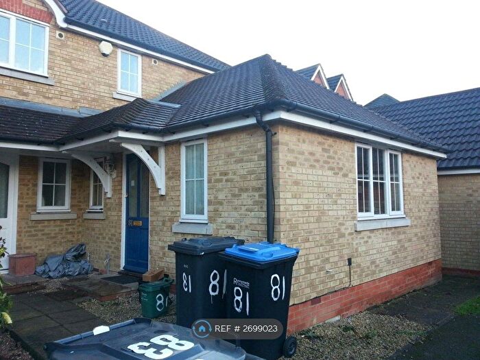 4 Bedroom Terraced House To Rent In Nightingale Shott, Egham, TW20