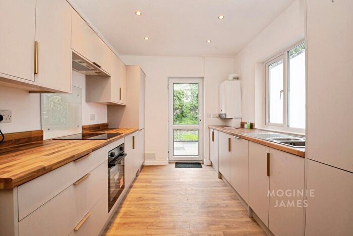 4 Bedroom Terraced House To Rent In Wordsworth Avenue, Roath, Cardiff, CF24