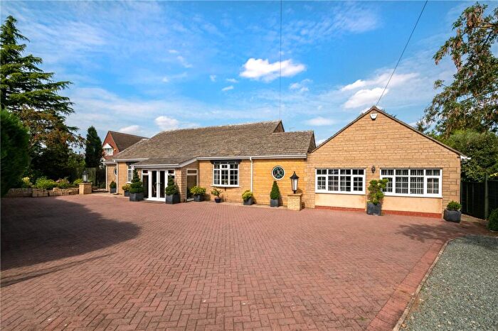 5 Bedroom Bungalow For Sale In Elton Road, Stibbington, Peterborough, Cambridgeshire, PE8