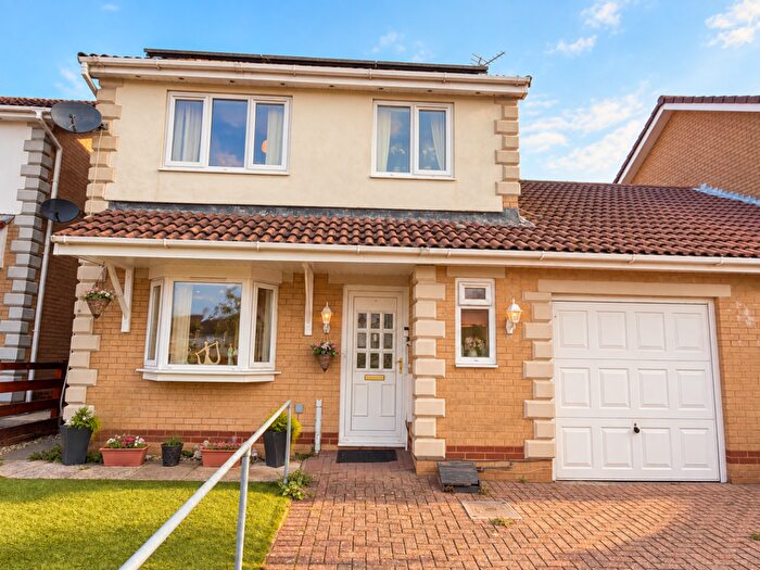3 Bedroom Link Detached House For Sale In Ffordd Llanbad, Gilfach Goch, Porth, CF39