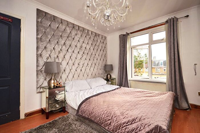 4 Bedroom Terraced House To Rent In Wilmington Gardens, Barking, IG11