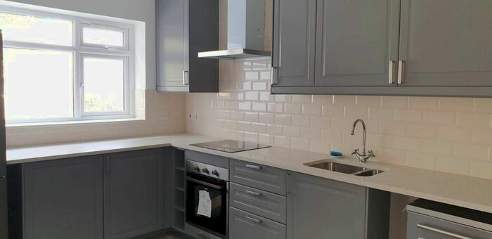 2 Bedroom Flat To Rent In Oxgate Gardens, London, NW2