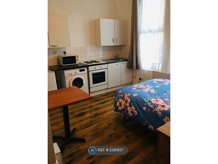 Studio To Rent In Mount Pleasant Road, London, N17