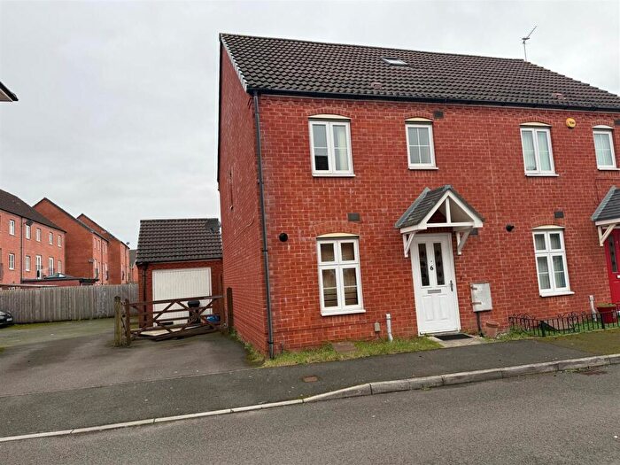 4 Bedroom Semi-Detached House To Rent In Tantallus Crescent, Newport, NP19