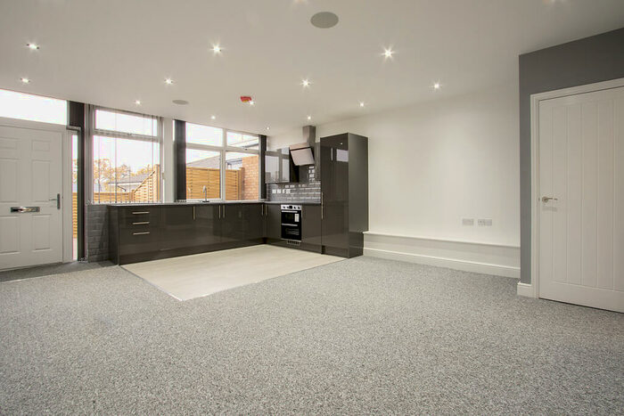 1 Bedroom Flat To Rent In Crockhamwell Road, Woodley, Reading, RG5