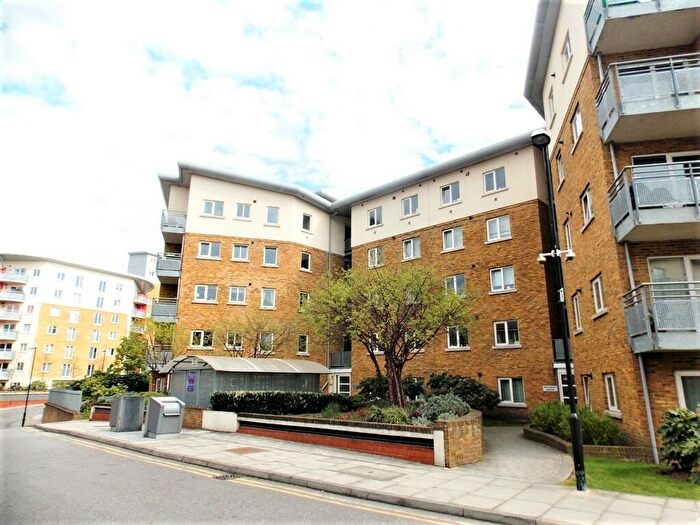 2 Bedroom Apartment To Rent In John Bell Tower East, Pancras Way, Bow, E3