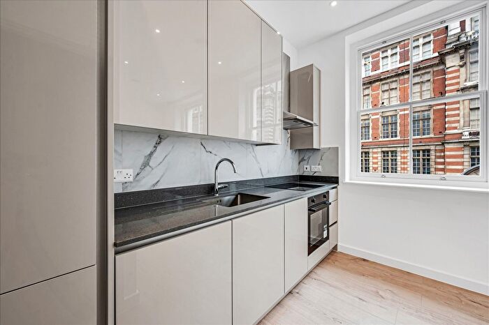 1 Bedroom Flat To Rent In Blythe Road, London, W14