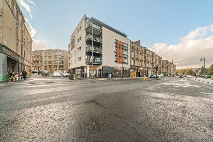 2 Bedroom Flat To Rent In Hastie Street [, West End, G3