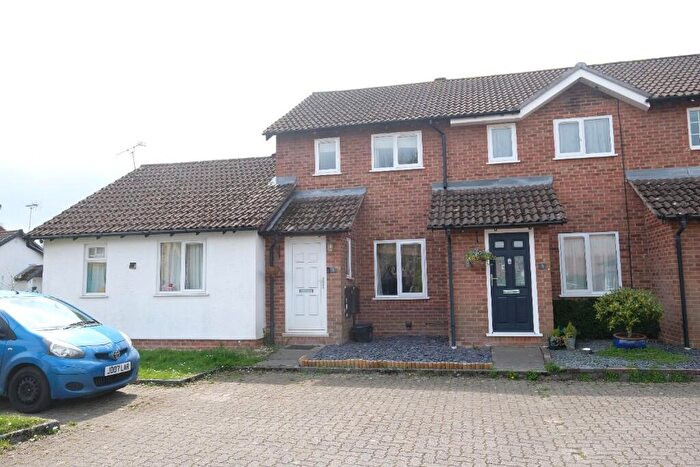 2 Bedroom Terraced House For Sale In Evergreen Close, Marchwood, Southampton, SO40