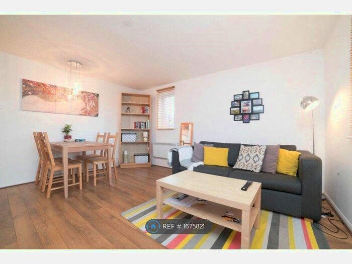 1 Bedroom Flat To Rent In Myers Lane, London, SE14