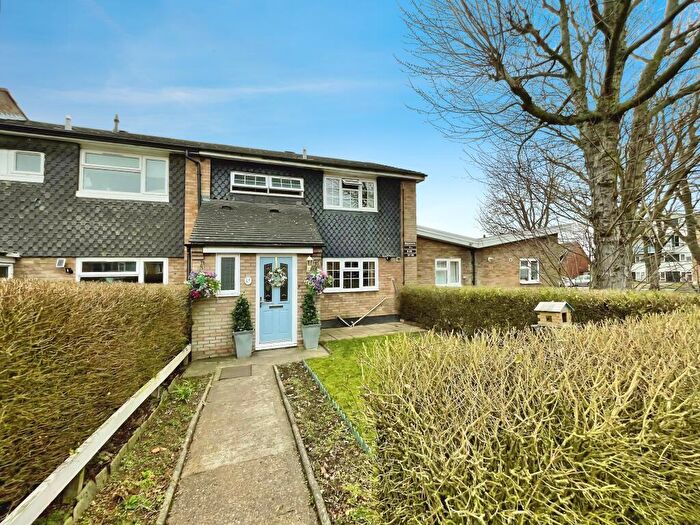 3 Bedroom Semi-Detached House To Rent In Bayworth, Letchworth Garden City, SG6