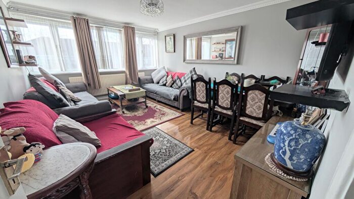 2 Bedroom Apartment To Rent In Barnhill Road, Wembley, HA9