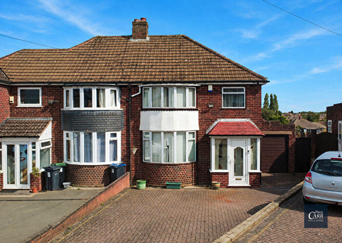 3 Bedroom Semi Detached House For Sale In Rowton Drive, Streetly, Sutton Coldfield, B74