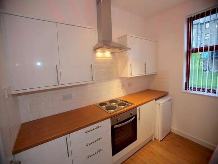 2 Bedroom Flat To Rent In Hepburn Street, Dundee, DD3