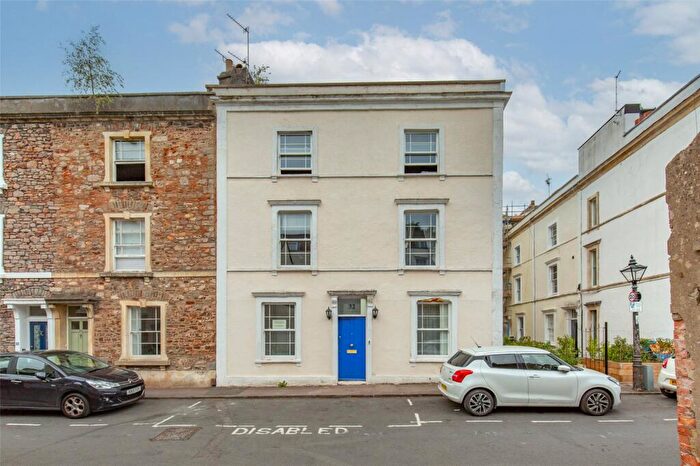 3 Bedroom End Of Terrace House For Sale In Portland Street, Clifton, Bristol, BS8