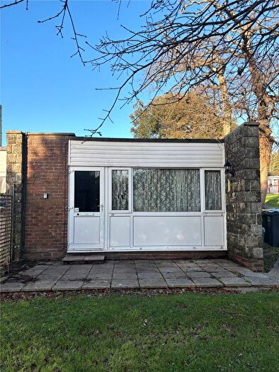2 Bedroom Bungalow For Sale In Gurnard Pines, Cockleton Lane, Cowes, Isle Of Wight, PO31
