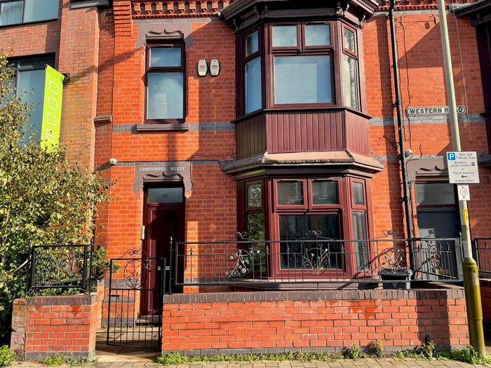 1 Bedroom Flat To Rent In Western Road, Leicester, LE3
