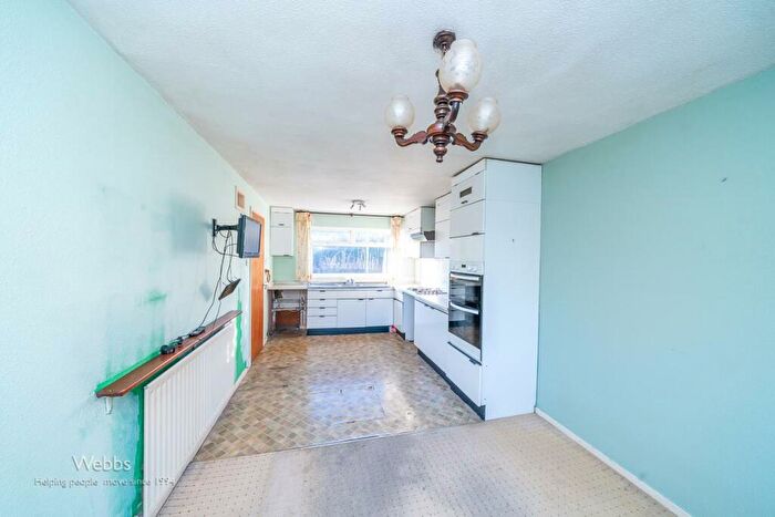 3 Bedroom Terraced House For Sale In Broadsmeath, Kettlebrook, Tamworth, B77