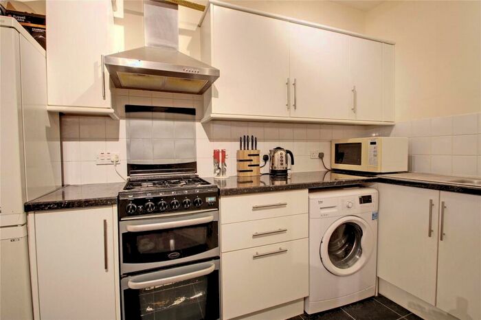 Studio To Rent In Chertsey, Surrey, KT16