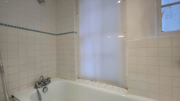 1 Bedroom Flat To Rent In Fanshaw Street, London, N1