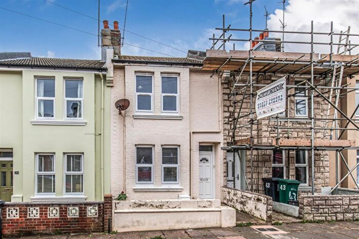3 Bedroom Terraced House To Rent In Redvers Road, Brighton, BN2