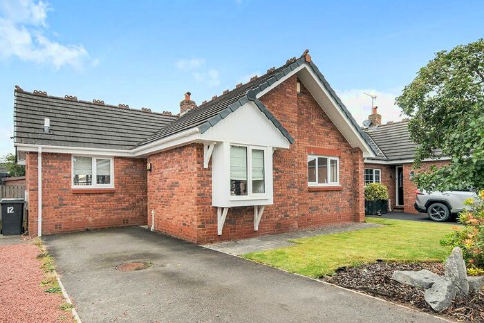 3 Bedroom Bungalow For Sale In Wilson Place, Heathhall, Dumfries, Dumfries And Galloway, DG1