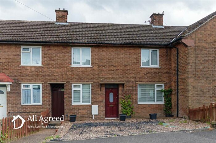 2 Bedroom Terraced House To Rent In Kenilworth Drive, Kirk Hallam, DE7