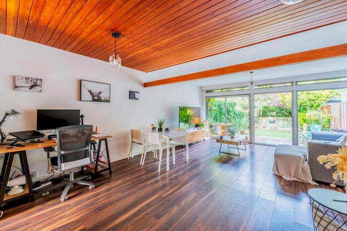 3 Bedroom Terraced House To Rent In Parkside Avenue, Bickley, Bromley, BR1