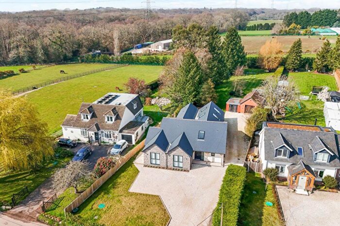 4 Bedroom Detached Bungalow For Sale In Bere Farm Lane, North Boarhunt, PO17