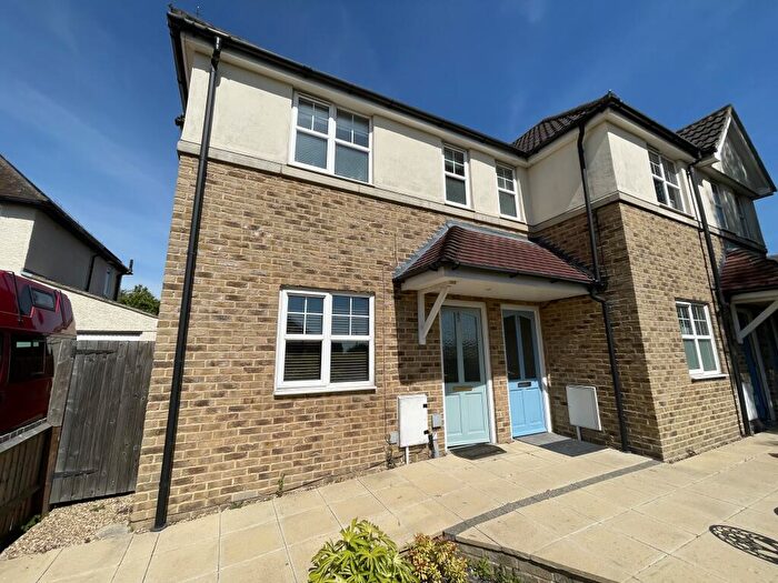 1 Bedroom Flat For Sale In Church Road, Boreham, Chelmsford, Essex, CM3