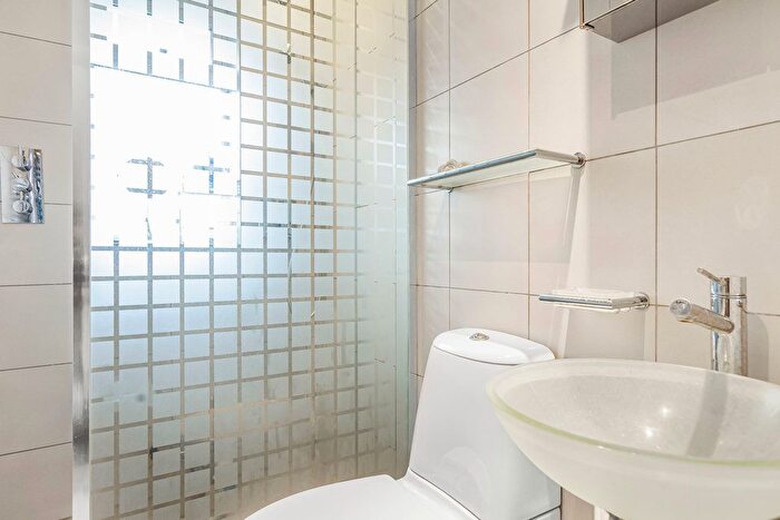 2 Bedroom Terraced House For Sale In Cranford Avenue, Staines-Upon-Thames, Surrey, TW19