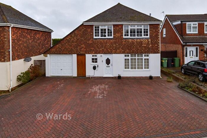 3 Bedroom Detached House For Sale In Norrington Road, Loose, Maidstone, Kent, ME15