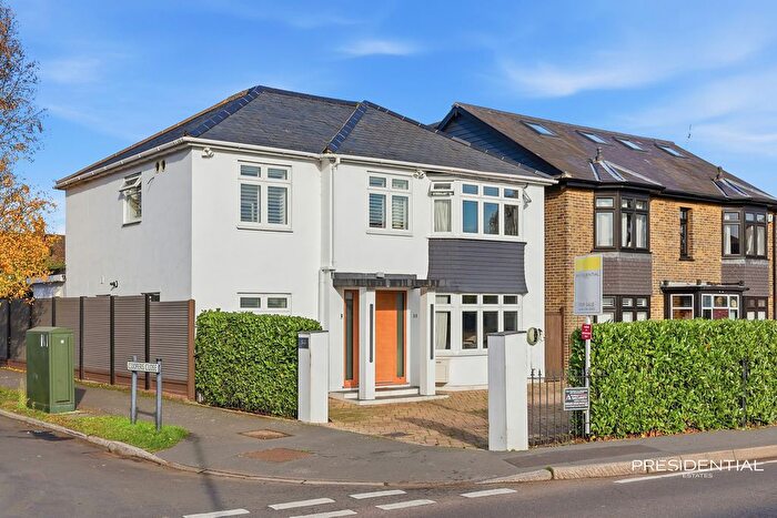 5 Bedroom Detached House For Sale In Lambourne Road, Chigwell, IG7