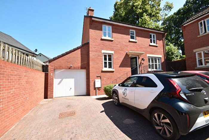 3 Bedroom Detached House To Rent In Tidcombe Walk, Tiverton, Devon, EX16