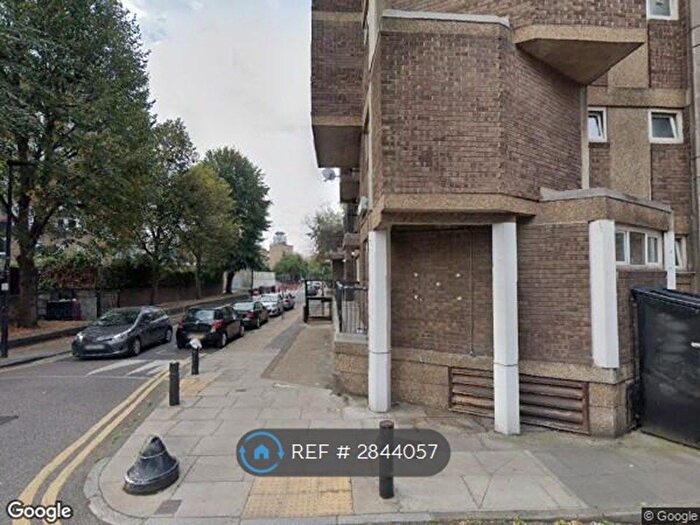 2 Bedroom Flat To Rent In Ashington House, London, E1