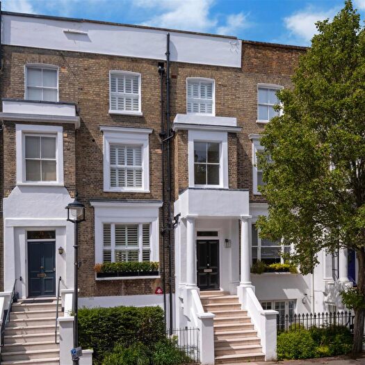 4 Bedroom Terraced House For Sale In Alma Square, St Johns Wood, London, NW8