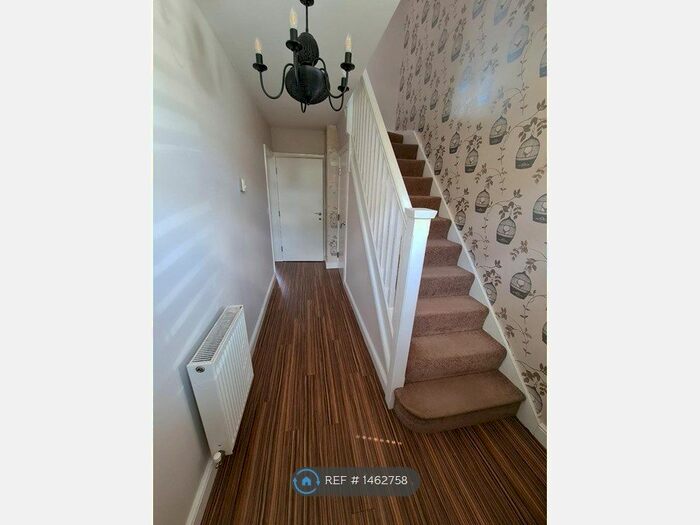 3 Bedroom End Of Terrace House To Rent In Lawnhurst Avenue, Manchester, M23