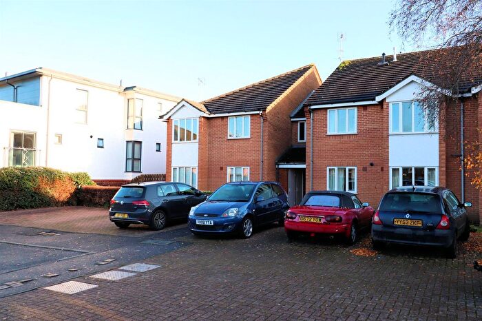 1 Bedroom Flat To Rent In Swindon Close, Cheltenham, GL51