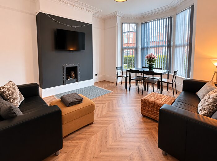 5 Bedroom House To Rent In Langdale Road, Smithdown, Liverpool, L15