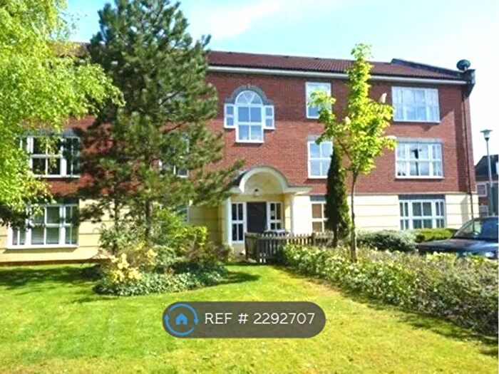 1 Bedroom Flat To Rent In Mapeshill Place, London, NW2