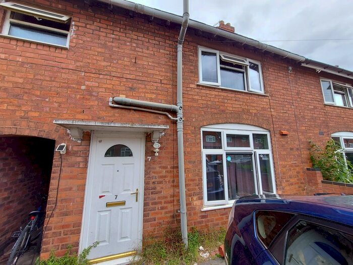 3 Bedroom Property To Rent In Flaxhall Street, Walsall, WS2