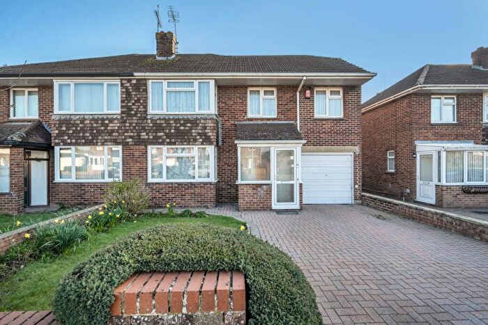 4 Bedroom Semi Detached House For Sale In Nythe Road, Stratton St Margaret, Swindon, SN3