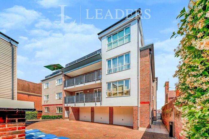 1 Bedroom Flat To Rent In Bridges Place, Horsham, RH12