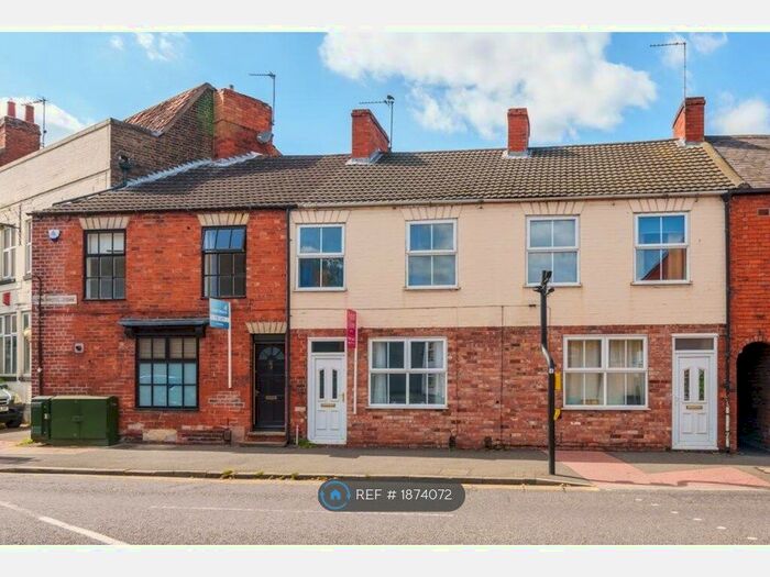 2 Bedroom Terraced House To Rent In Manthorpe Road, Grantham, NG31
