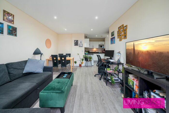 1 Bedroom Flat To Rent In Trafalgar Point, Downham Road, Islington, N1