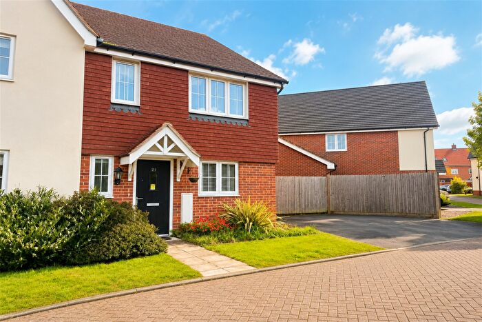 3 Bedroom House To Rent In Tulip Tree Road, Worthing, BN13