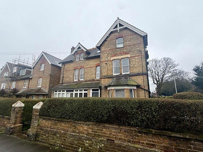 1 Bedroom Flat To Rent In Westgate Bay Avenue, Westgate-On-Sea, CT8