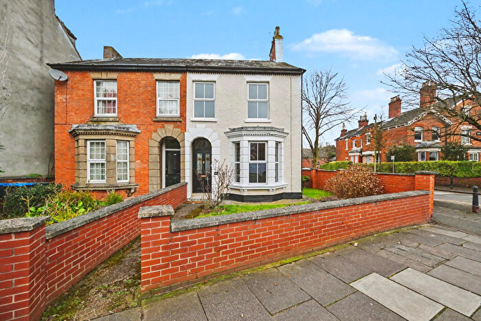 3 Bedroom Semi Detached House To Rent In Clifton Road, Rugby, CV21